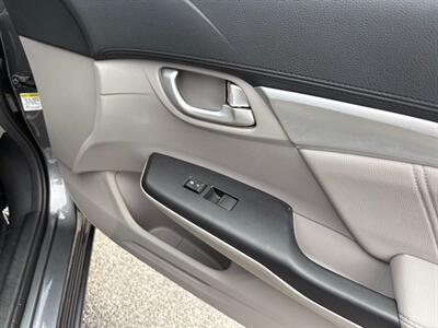 2013 Honda Civic Hybrid w/Leather   - Photo 23 - Frederick, MD 21702