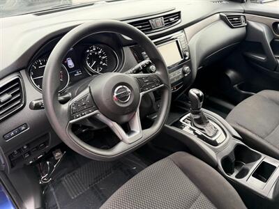 2020 Nissan Rogue Sport S   - Photo 17 - Frederick, MD 21702