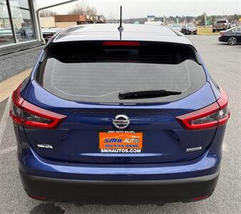 2020 Nissan Rogue Sport S   - Photo 15 - Frederick, MD 21702
