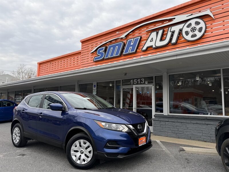 2020 Nissan Rogue Sport S  