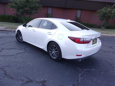 2017 Lexus ES   - Photo 8 - Tulsa, OK 74112