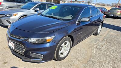 2017 Chevrolet Malibu LS   - Photo 2 - Tulsa, OK 74112