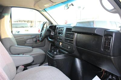 2014 Chevrolet Express 2500   - Photo 9 - Tulsa, OK 74112