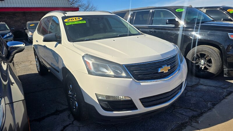 2014 Chevrolet Traverse LS  