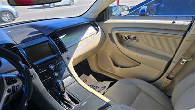 2015 Ford Taurus SEL   - Photo 17 - Tulsa, OK 74112