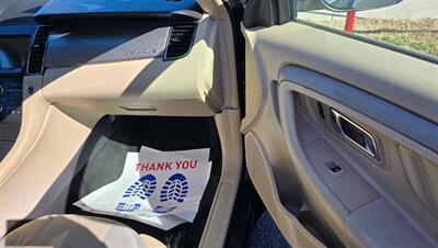 2015 Ford Taurus SEL   - Photo 13 - Tulsa, OK 74112