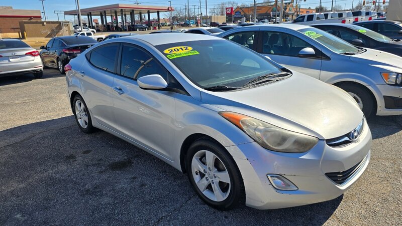 2012 Hyundai ELANTRA Limited  