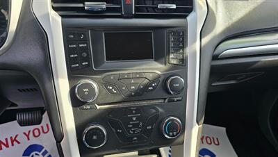 2016 Ford Fusion SE   - Photo 22 - Tulsa, OK 74112