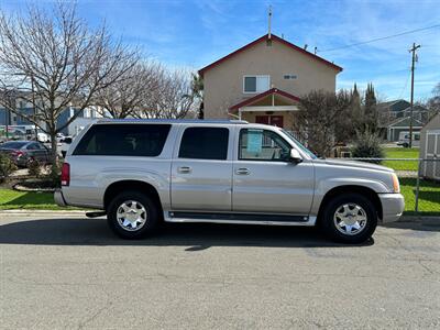 2004 Cadillac Escalade ESV   - Photo 2 - Lincoln, CA 95648
