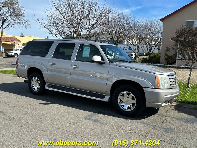 2004 Cadillac Escalade ESV   - Photo 1 - Lincoln, CA 95648