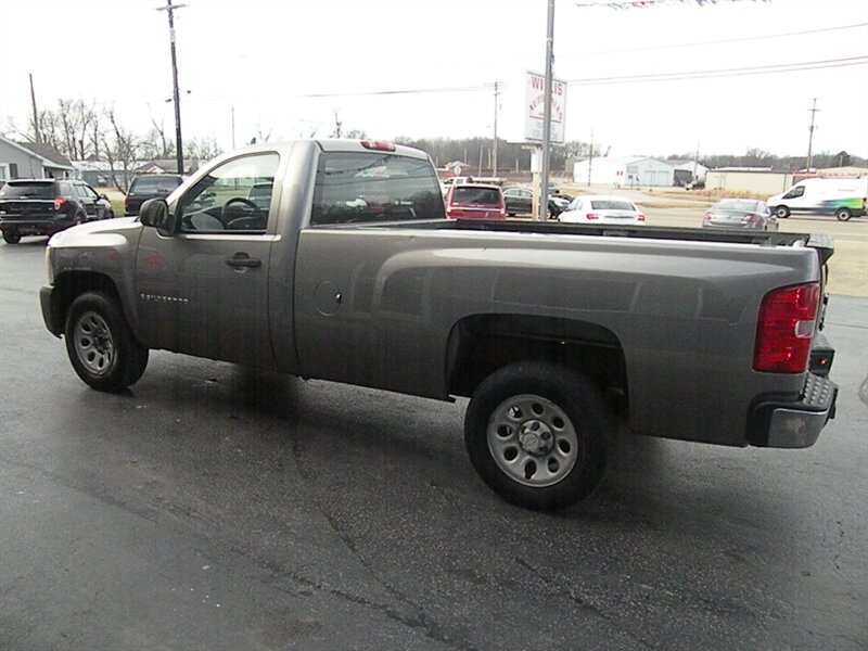 2007 Chevrolet Silverado 1500 Work Truck