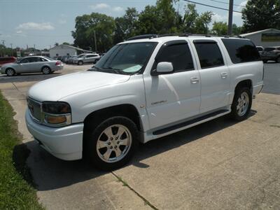 2005 GMC Yukon Denali   - Photo 1 - Chandler, IN 47610