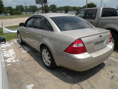 2006 Ford Five Hundred Limited   - Photo 1 - Chandler, IN 47610