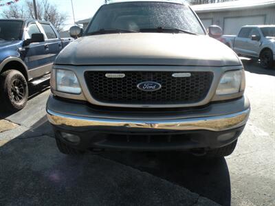 2001 Ford F-150 Lariat   - Photo 3 - Chandler, IN 47610