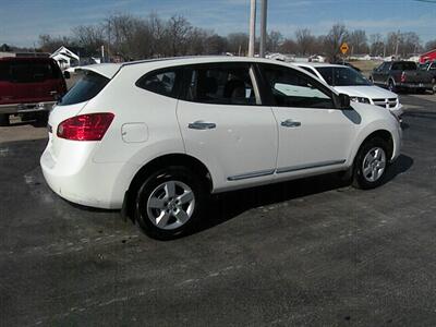 2013 Nissan Rogue S   - Photo 2 - Chandler, IN 47610