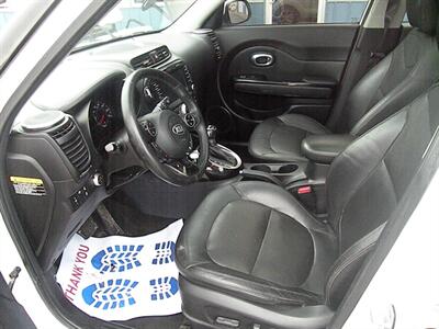 2016 Kia Soul !   - Photo 3 - Chandler, IN 47610