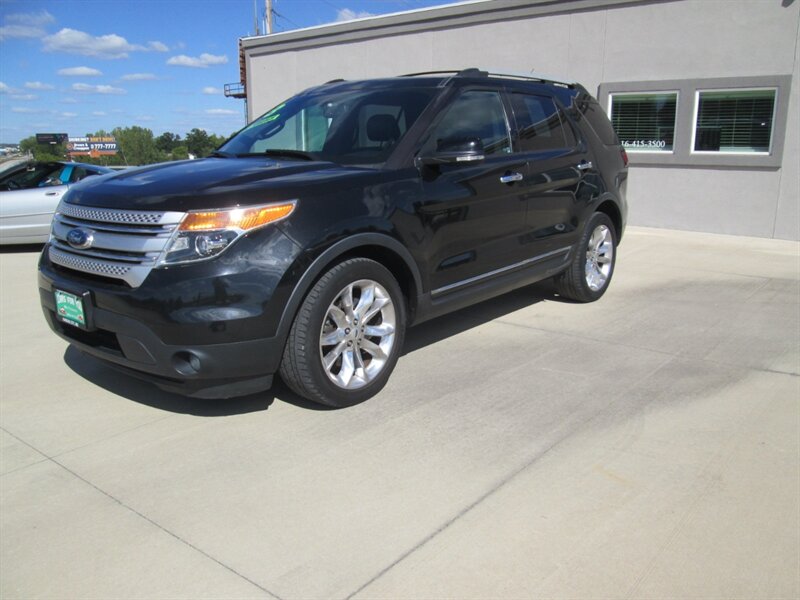 2013 Ford Explorer XLT   - Photo 1 - Pleasant Valley, MO 64068