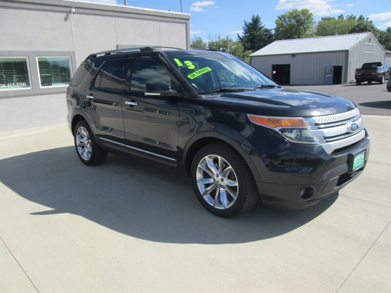 2013 Ford Explorer XLT   - Photo 3 - Pleasant Valley, MO 64068