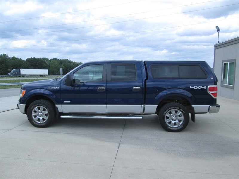 2011 Ford F-150 XLT   - Photo 8 - Pleasant Valley, MO 64068