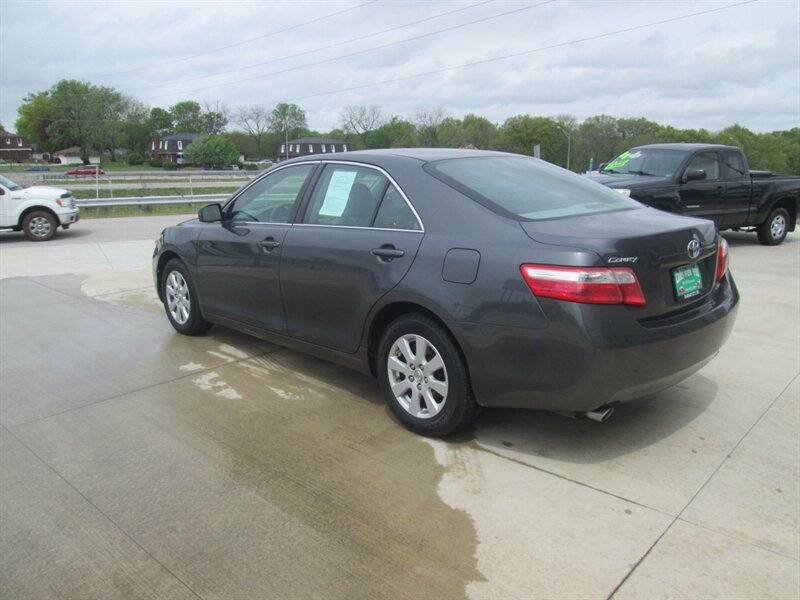 2009 Toyota Camry LE V6   - Photo 7 - Pleasant Valley, MO 64068