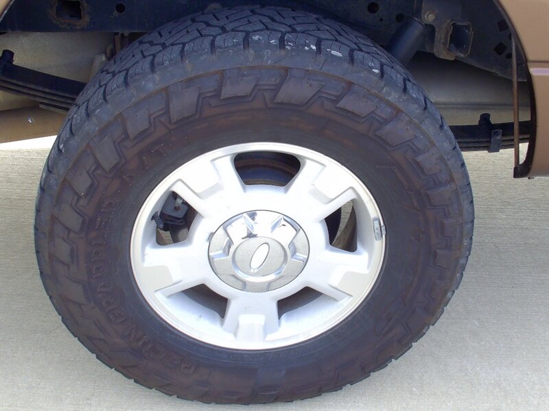 2011 Ford F-150 XL   - Photo 32 - Pleasant Valley, MO 64068