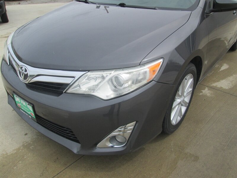 2012 Toyota Camry   - Photo 27 - Pleasant Valley, MO 64068