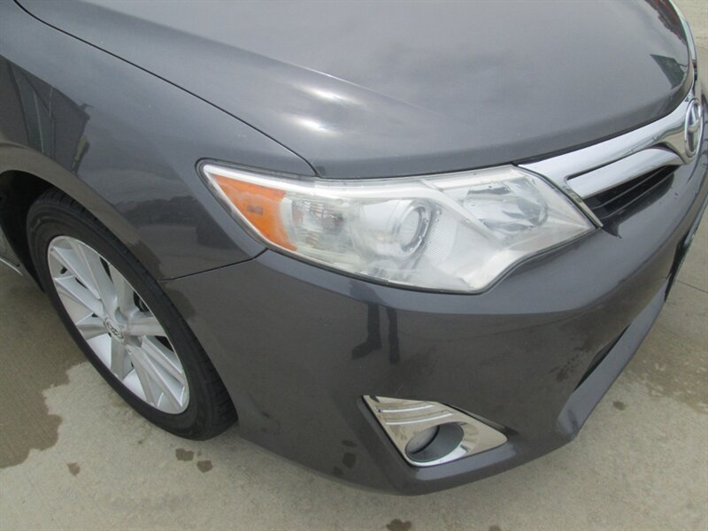 2012 Toyota Camry   - Photo 30 - Pleasant Valley, MO 64068