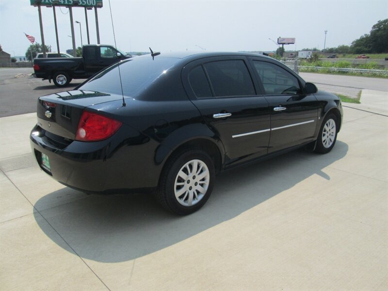 2009 Chevrolet Cobalt LT XFE   - Photo 5 - Pleasant Valley, MO 64068