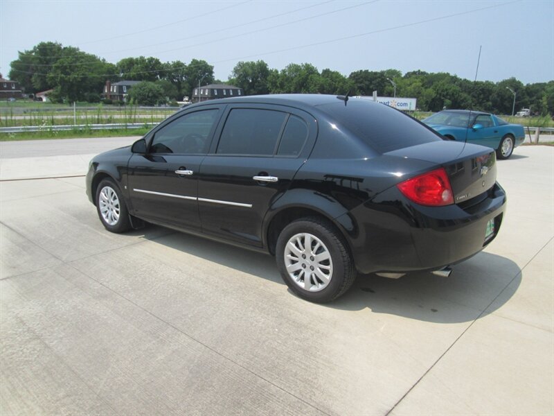 2009 Chevrolet Cobalt LT XFE   - Photo 7 - Pleasant Valley, MO 64068