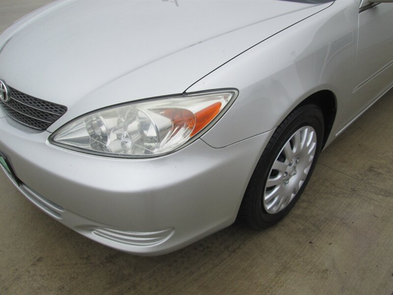 2002 Toyota Camry LE   - Photo 26 - Pleasant Valley, MO 64068