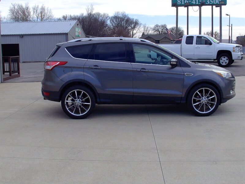 2013 Ford Escape Titanium - Photo 4 - Pleasant Valley, MO 64068
