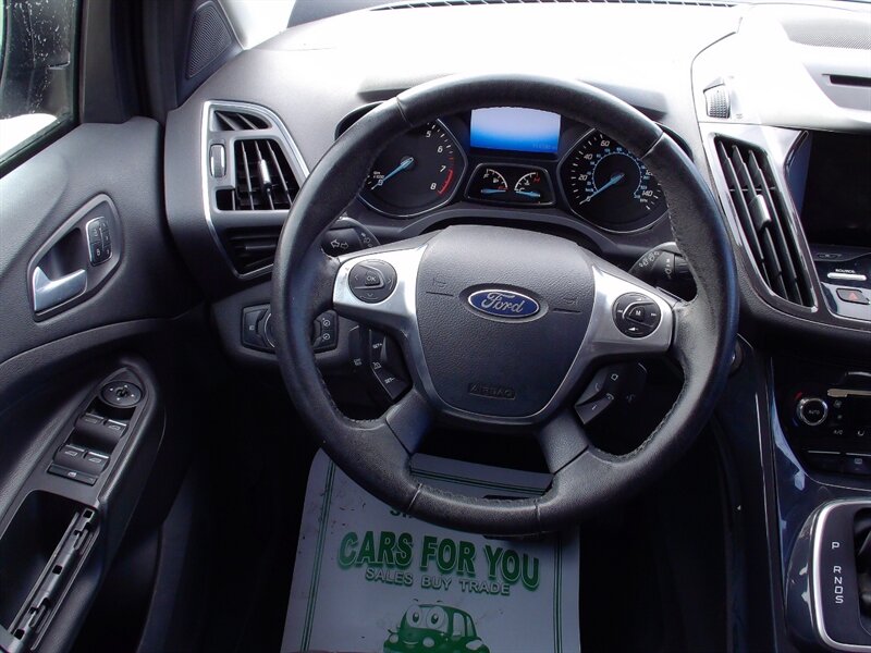 2013 Ford Escape Titanium - Photo 20 - Pleasant Valley, MO 64068