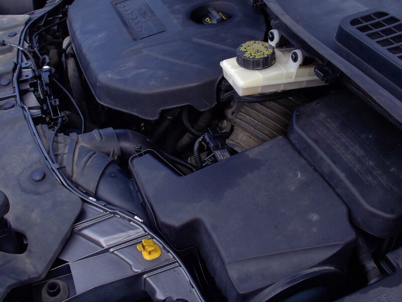 2013 Ford Escape Titanium - Photo 37 - Pleasant Valley, MO 64068