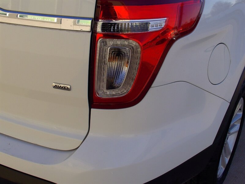 2013 Ford Explorer XLT   - Photo 32 - Pleasant Valley, MO 64068