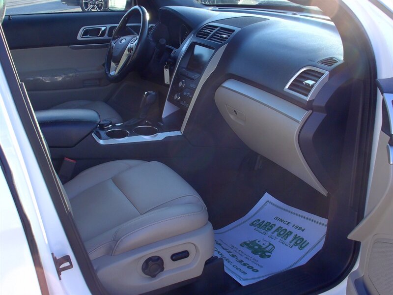 2013 Ford Explorer XLT   - Photo 14 - Pleasant Valley, MO 64068