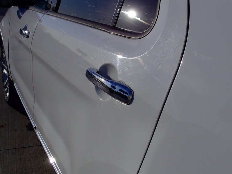 2013 Ford Explorer XLT   - Photo 24 - Pleasant Valley, MO 64068