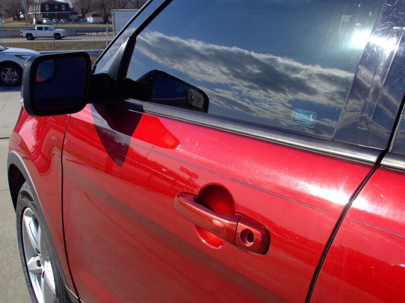 2016 Ford Explorer XLT - Photo 26 - Pleasant Valley, MO 64068