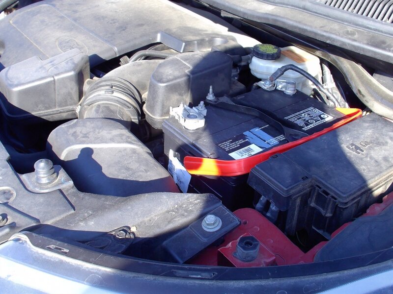 2016 Ford Explorer XLT - Photo 39 - Pleasant Valley, MO 64068