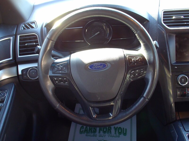 2016 Ford Explorer XLT - Photo 22 - Pleasant Valley, MO 64068