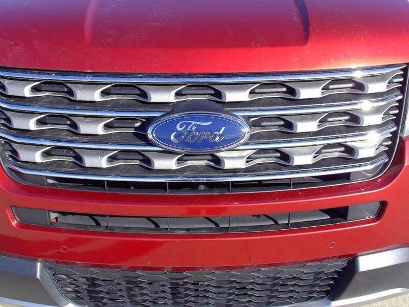 2016 Ford Explorer XLT - Photo 28 - Pleasant Valley, MO 64068