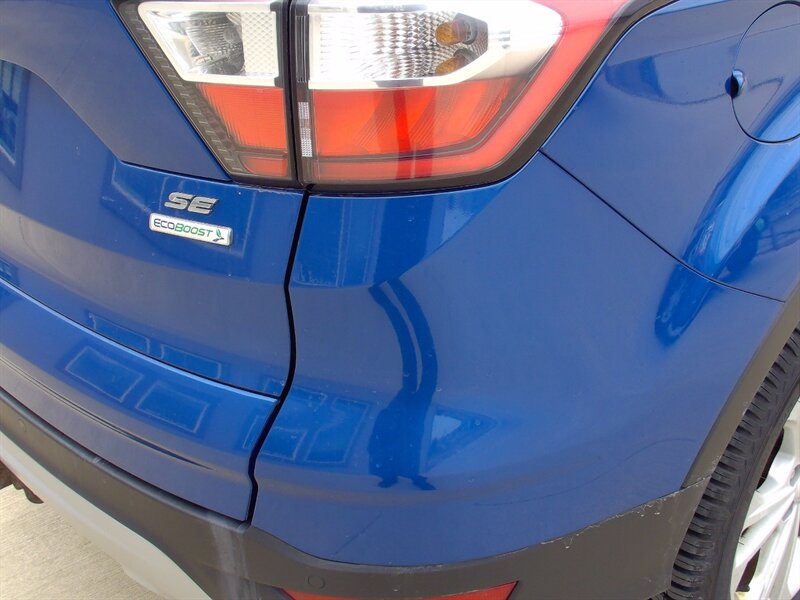 2017 Ford Escape SE - Photo 31 - Pleasant Valley, MO 64068