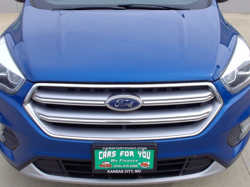 2017 Ford Escape SE - Photo 26 - Pleasant Valley, MO 64068