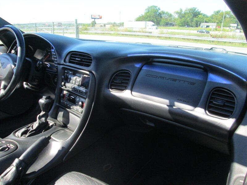 2000 Chevrolet Corvette   - Photo 28 - Pleasant Valley, MO 64068