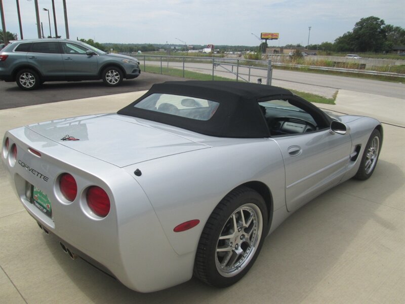 2000 Chevrolet Corvette   - Photo 32 - Pleasant Valley, MO 64068