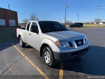 2015 Nissan Frontier S   - Photo 3 - Pataskala, OH 43062