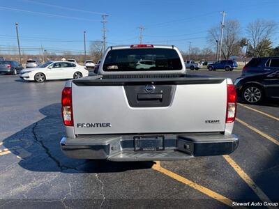 2015 Nissan Frontier S   - Photo 12 - Pataskala, OH 43062