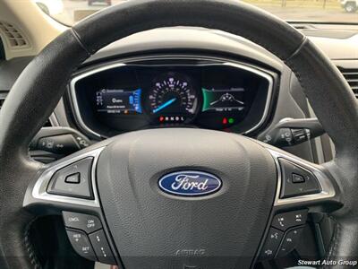 2019 Ford Fusion Hybrid Titanium   - Photo 30 - Pataskala, OH 43062