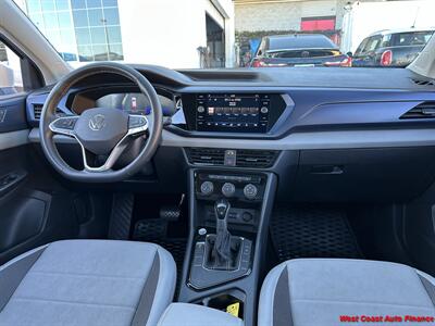 2023 Volkswagen Taos SE  w/Bk Up Camera - Photo 3 - San Marcos, CA 92078