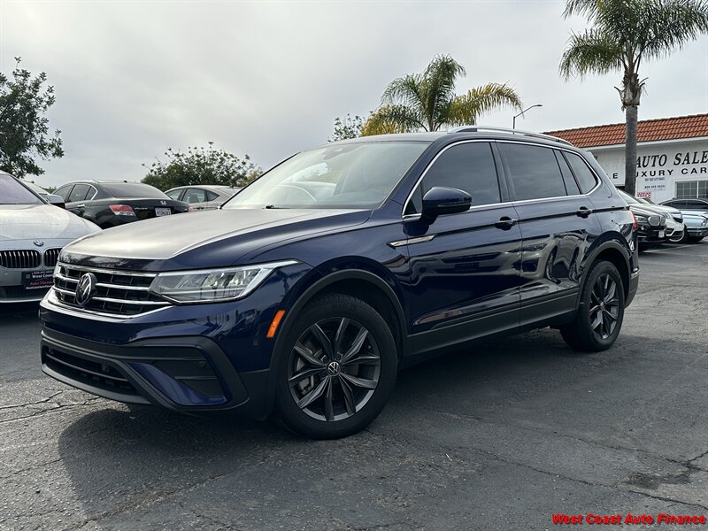 2022 Volkswagen Tiguan SE  w/Bk Up Camera