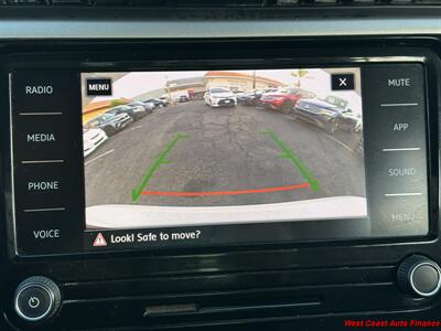 2020 Volkswagen Passat SE  w/Bk Up Camera - Photo 19 - San Marcos, CA 92078